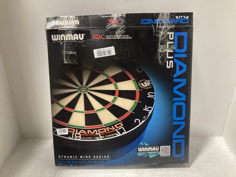 Lot 547  
            Chesterfield SR47 - Parcel Delivery Only 

                
WINMAU DIAMOND PLUS DARTBOARD. (LOCATION: G2)