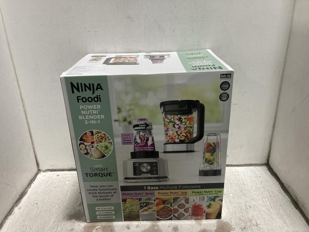 Lot 554  
            Chesterfield SR47 - Parcel Delivery Only 

                
NINJA FOODI 3 IN 1 POWER NUTRI BLENDER ORIGINAL RRP £169 (LOCATION: G3)