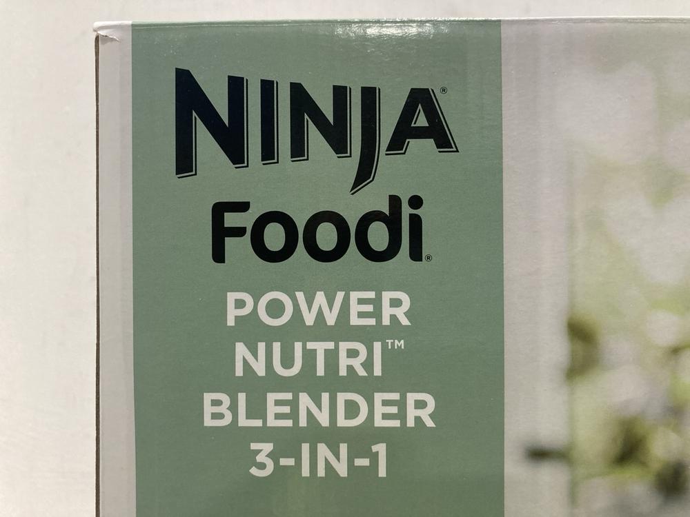 Lot 554  
            Chesterfield SR47 - Parcel Delivery Only 

                
NINJA FOODI 3 IN 1 POWER NUTRI BLENDER ORIGINAL RRP £169 (LOCATION: G3)
