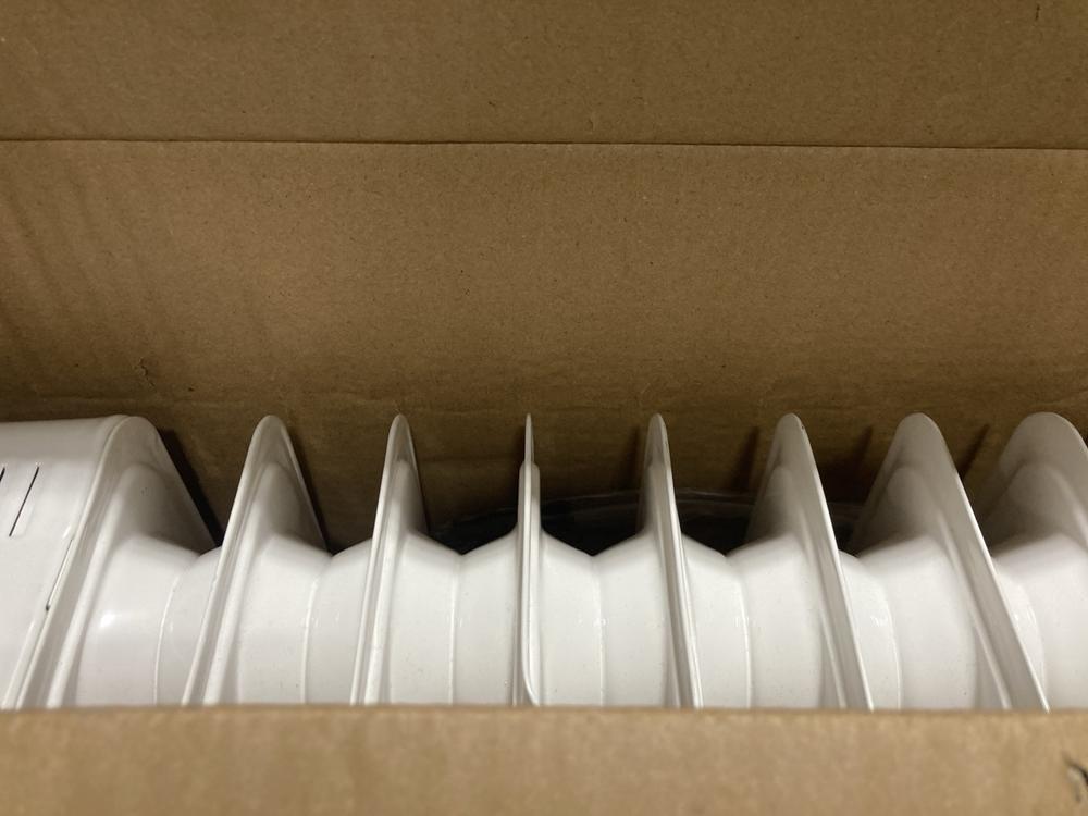 Lot 563  
            Chesterfield SR47 - Parcel Delivery Only 

                
RUSSELL HOBBS OIL FILLED RADIATOR 9 FIN (LOCATION: G3)