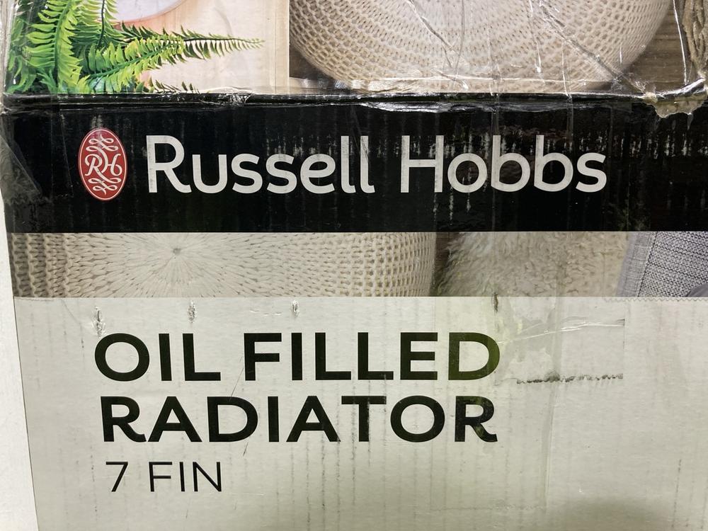 Lot 565  
            Chesterfield SR47 - Parcel Delivery Only 

                
RUSSELL HOBBS OIL FILLED RADIATOR 7 FIN (LOCATION: G3)