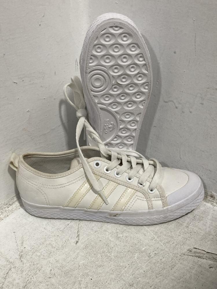 Lot 589  
            Chesterfield SR47 - Parcel Delivery Only 

                
4 X ASSORTED TRAINERS TO INCLUDE ADIDAS TRAINERS 3 & 4. (LOCATION: G4)