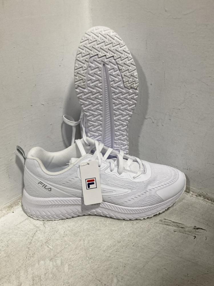 Lot 594  
            Chesterfield SR47 - Parcel Delivery Only 

                
ADIDAS CAMPUS SHOES SIZE 6 & 9 AND FILA SHOES SIZE 4 & 8. (LOCATION: G4)