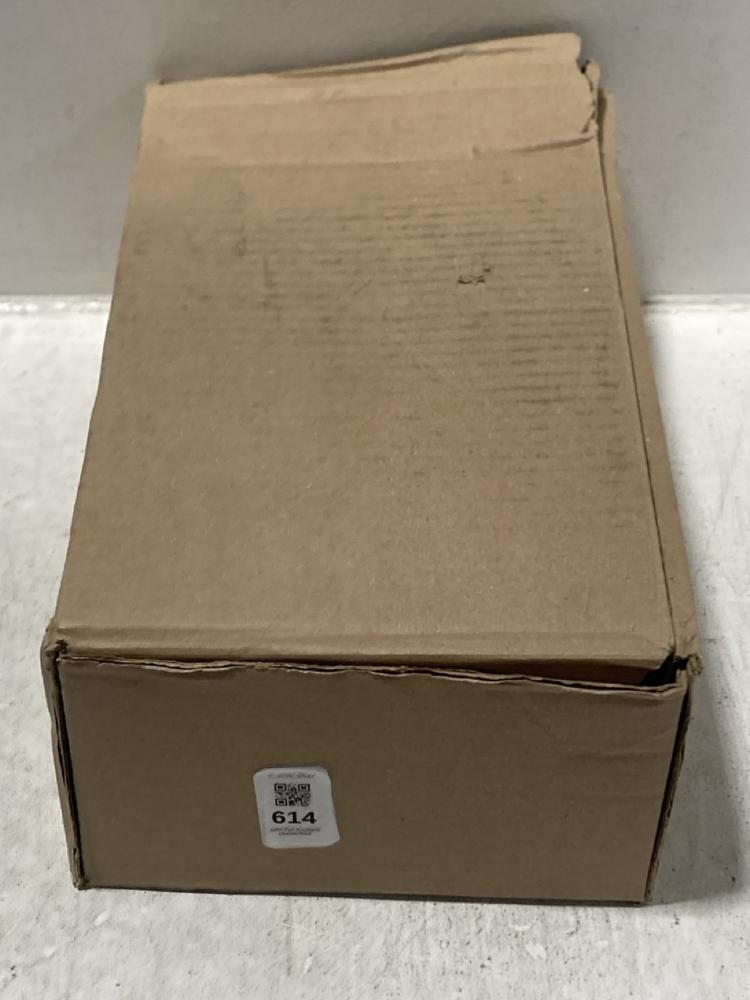 Lot 614  
            Chesterfield SR47 - Parcel Delivery Only 

                
SCHUH WOMENS SERENITY STRAPPY KITTEN HIGH HEELS IN PINK SIZE EU 39 (LOCATION: G5) - Image 3