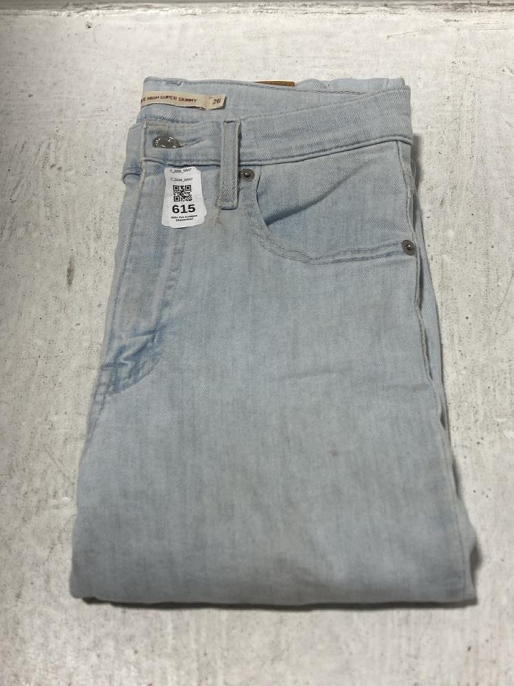 Lot 615  
            Chesterfield SR47 - Parcel Delivery Only 

                
LEVIS MILE HIGH SUPER SKINNY JEANS IN LIGHT DENIM SIZE 26 (LOCATION: G5)