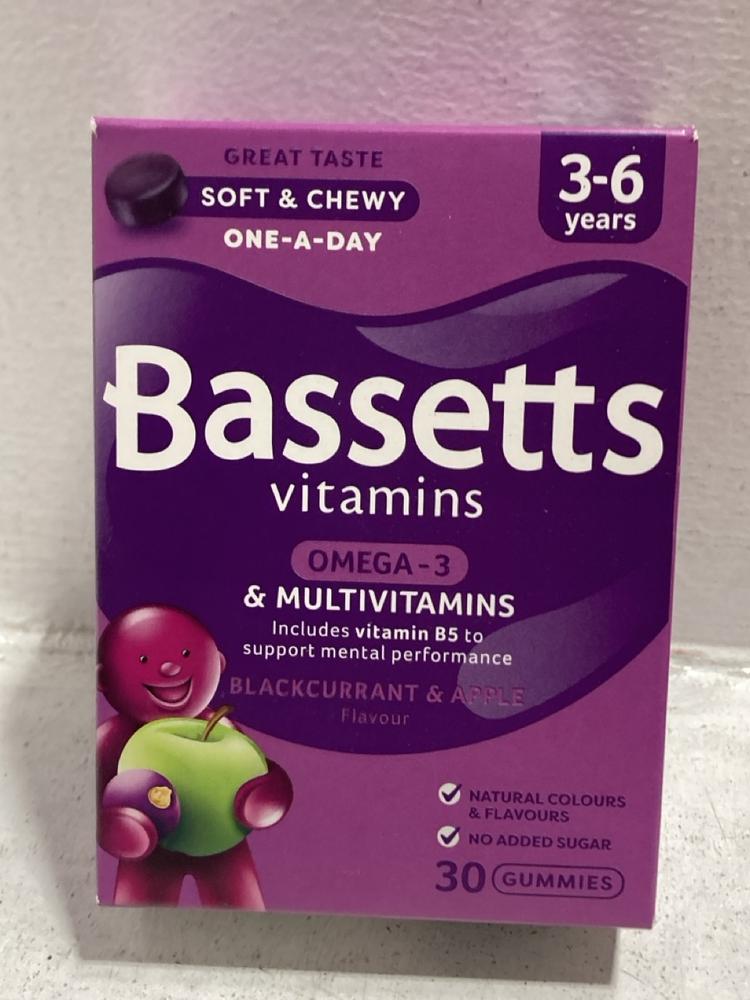Lot 638  
            Chesterfield SR47 - Parcel Delivery Only 

                
21 X BASSETTS CHILDREN'S 3-6Y VITAMINS BLACKCURRANT AND APPLE FLAVOUR PACK OF 30 ...
