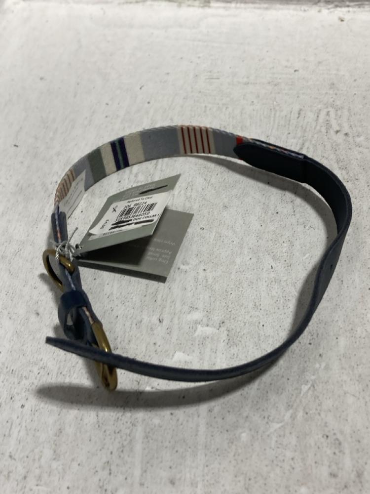 Lot 640  
            Chesterfield SR47 - Parcel Delivery Only 

                
BOX OF JOHN LEWIS DOG COLLARS IN MULTICOLOUR -80014 (LOCATION: G6) - Image 2