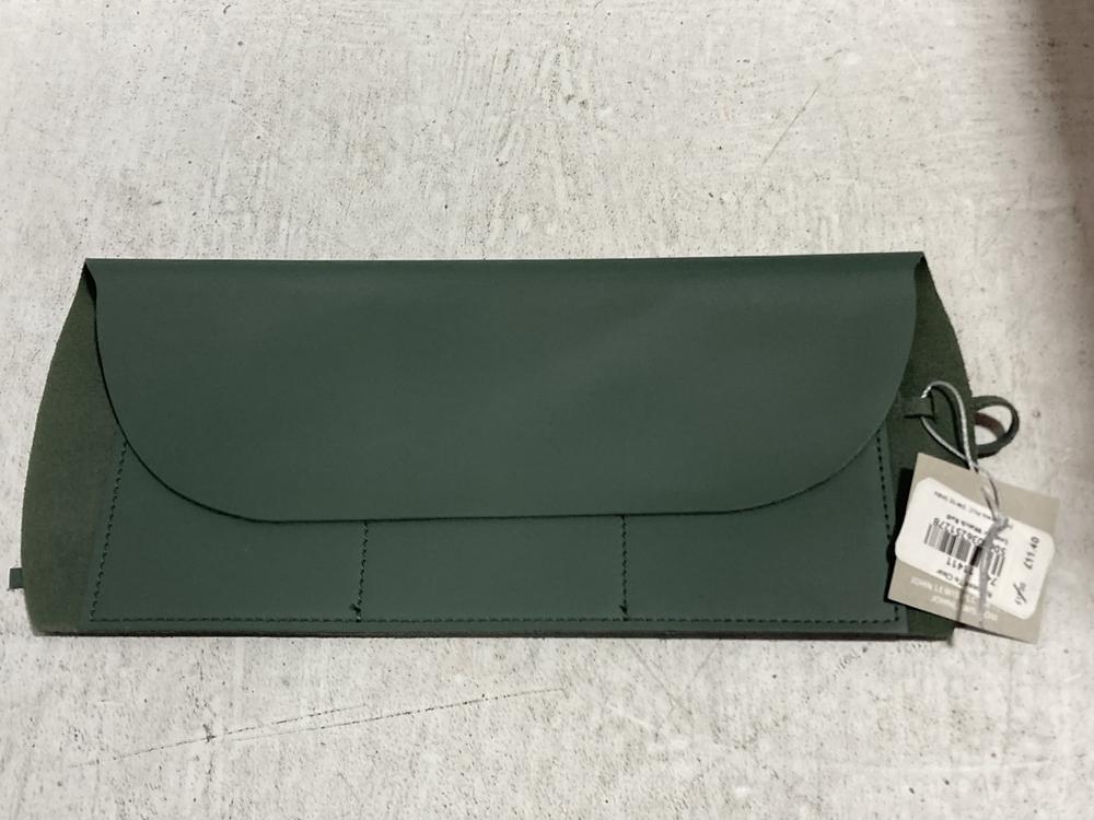 Lot 642  
            Chesterfield SR47 - Parcel Delivery Only 

                
BOX OF JOHN LEWIS LEATHER WATCH ROLLS IN GREEN -80014 (LOCATION: G6)