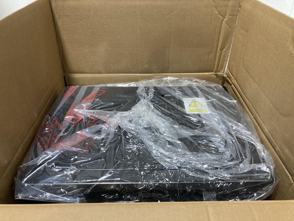 Lot 676  
            Chesterfield SR47 - Parcel Delivery Only 

                
SHARP 25L 900W MICROWAVE OVEN - MODEL NO. YC-PS254A (LOCATION: G7) - Image 2