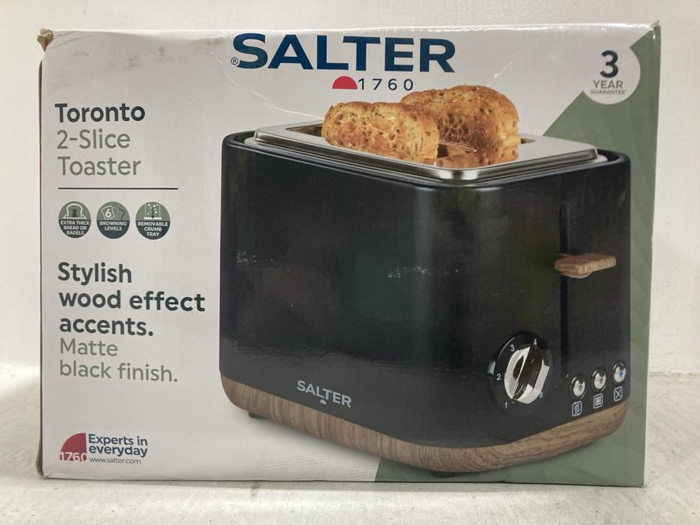 Lot 691  
            Chesterfield SR47 - Parcel Delivery Only 

                
SALTER TORONTO FOUR SLICE TOASTER TO INCLUDE SALTER TORONTO TWO SLICE TOASTER (LO...