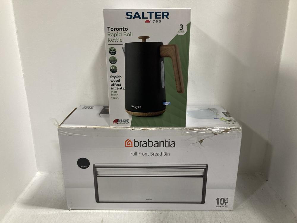 Lot 692  
            Chesterfield SR47 - Parcel Delivery Only 

                
SALTER TORONTO RAPID BOIL KETTLE TO INCLUDE BRABANTIA FALL FRONT BREAD BIN (LOCAT...