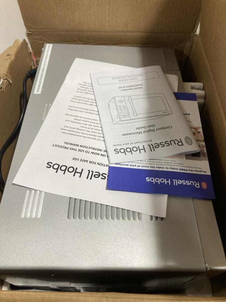 Lot 696  
            Chesterfield SR47 - Parcel Delivery Only 

                
RUSSELL HOBBS 17L 700W MICROWAVE OVEN - MODEL NO. RHM2086SS-G-AZ (LOCATION: G8)