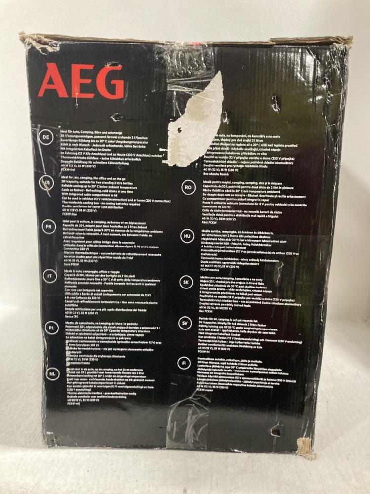 Lot 699  
            Chesterfield SR47 - Parcel Delivery Only 

                
AEG KK20 COOLING BOX (LOCATION: G8) - Image 3