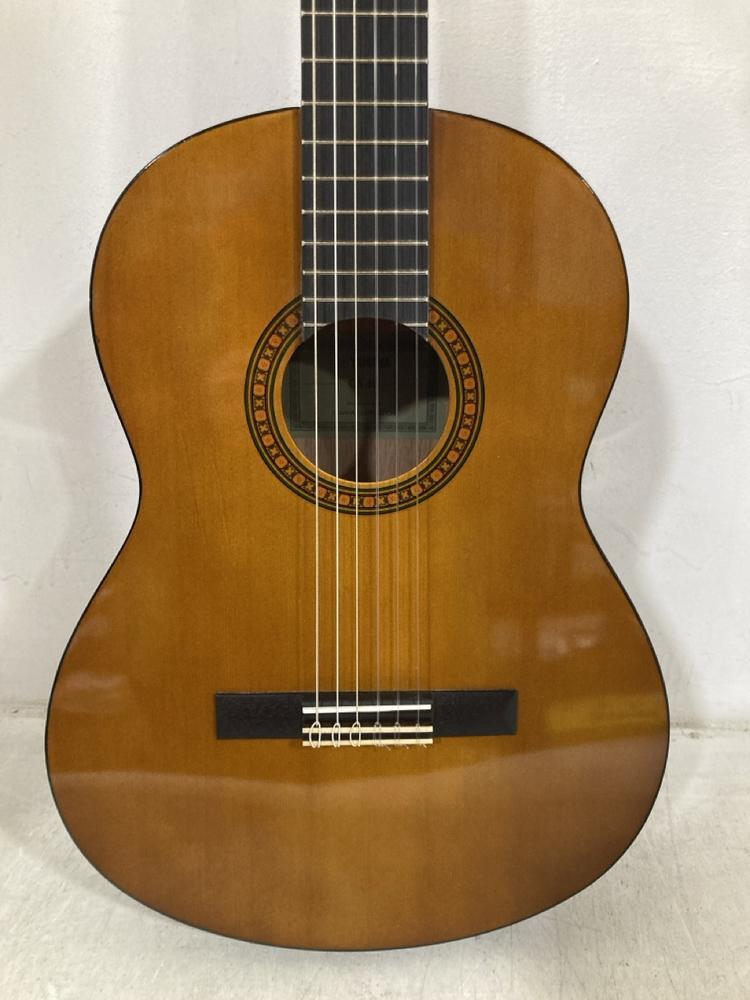 Lot 711  
            Chesterfield SR47 - Parcel Delivery Only 

                
YAMAHA ACOUSTIC GUITAR. (LOCATION: G9) - Image 2