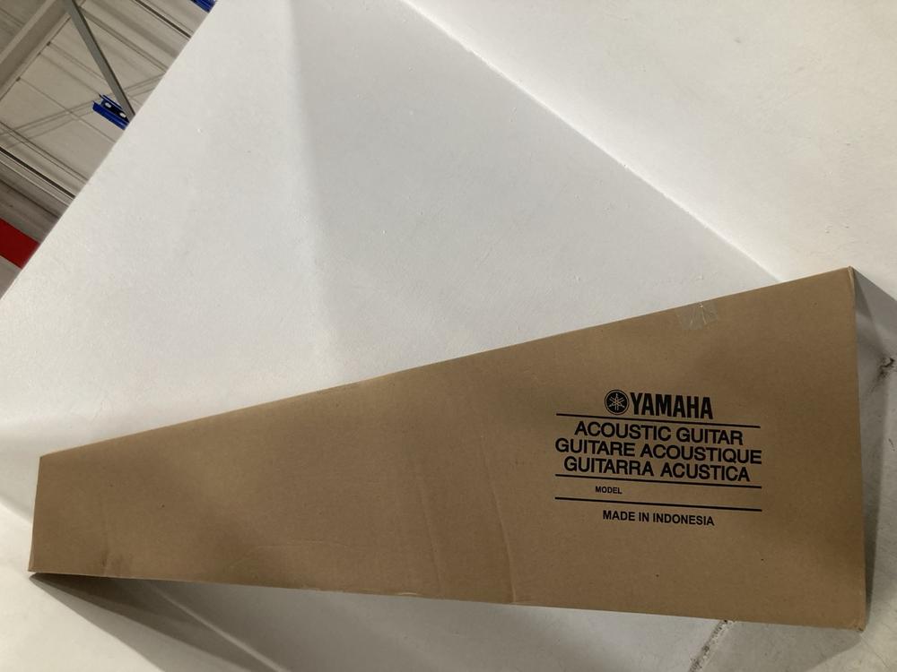Lot 711  
            Chesterfield SR47 - Parcel Delivery Only 

                
YAMAHA ACOUSTIC GUITAR. (LOCATION: G9) - Image 4