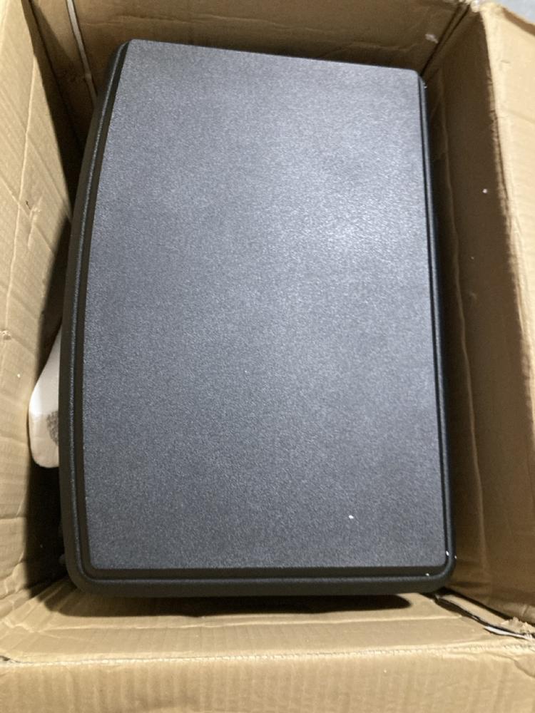 Lot 714  
            Chesterfield SR47 - Parcel Delivery Only 

                
DIMPLEX ELECTRIC STOVE. (LOCATION: G9) - Image 2