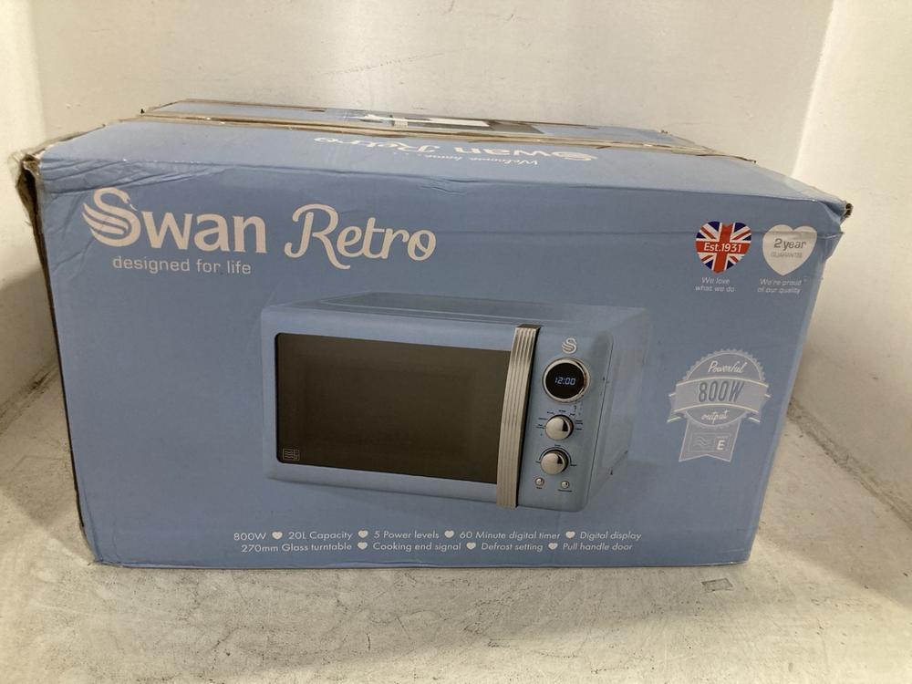 Lot 716  
            Chesterfield SR47 - Parcel Delivery Only 

                
SWAN RETRO 800W MICROWAVE IN BLUE. (LOCATION: G9)