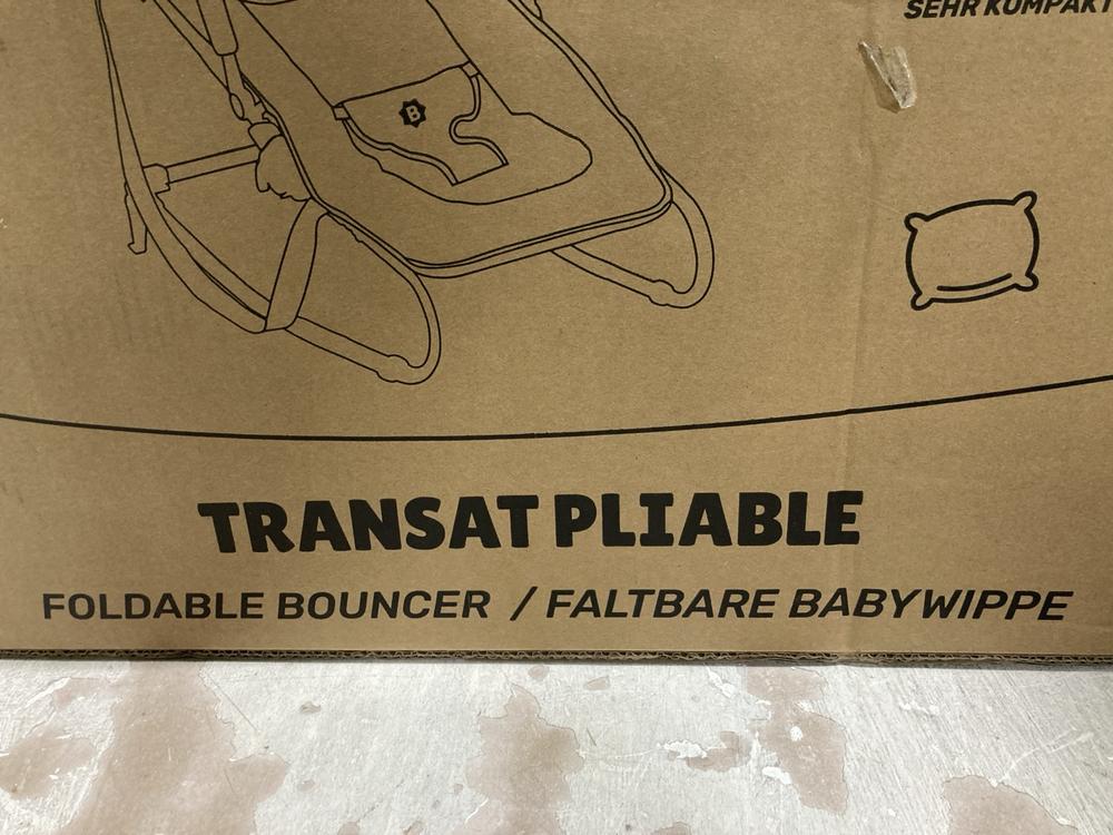 Lot 738  
            Chesterfield SR47 - Parcel Delivery Only 

                
BADA VULLE TRANSATPLIABLE FOLDABLE BOUNCER (LOCATION: G10) - Image 4