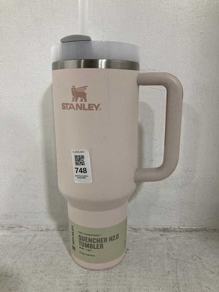 Lot 748  
            Chesterfield SR47 - Parcel Delivery Only 

                
STANLEY THE FLOWSTATE QUENCHER H2.0 TUMBLER IN PIBK TO INCLUDE CONTIGO DOUBLE WAL...