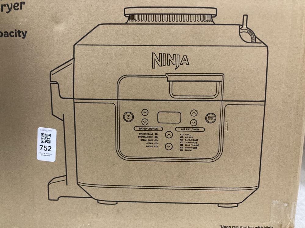 Lot 752  
            Chesterfield SR47 - Parcel Delivery Only 

                
NINJA SPEEDI RAPID COOKER & AIR FRYER 5.7L. ORIGINAL RRP £254 (LOCATION: G11)