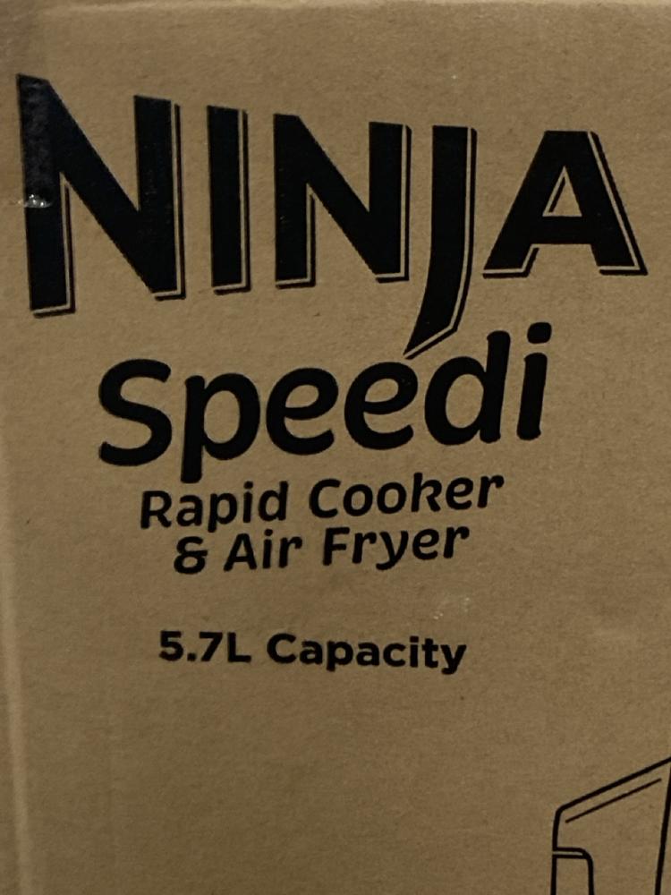 Lot 752  
            Chesterfield SR47 - Parcel Delivery Only 

                
NINJA SPEEDI RAPID COOKER & AIR FRYER 5.7L. ORIGINAL RRP £254 (LOCATION: G11)