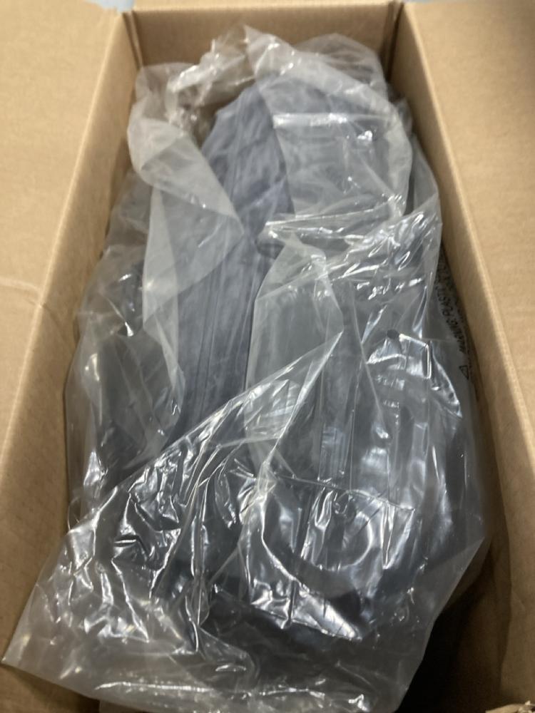 Lot 759  
            Chesterfield SR47 - Parcel Delivery Only 

                
INTEX PULL-OUT SOFA WITH FIBER-TECH TECHNOLOGY. (LOCATION: G11) - Image 2