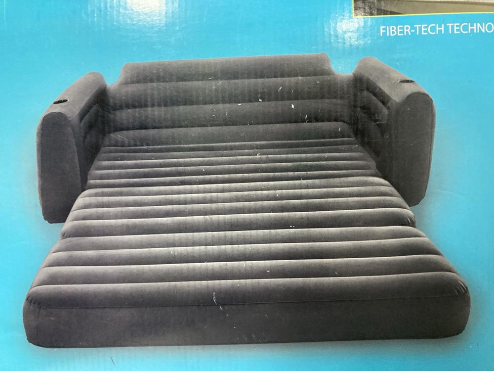 Lot 759  
            Chesterfield SR47 - Parcel Delivery Only 

                
INTEX PULL-OUT SOFA WITH FIBER-TECH TECHNOLOGY. (LOCATION: G11) - Image 3