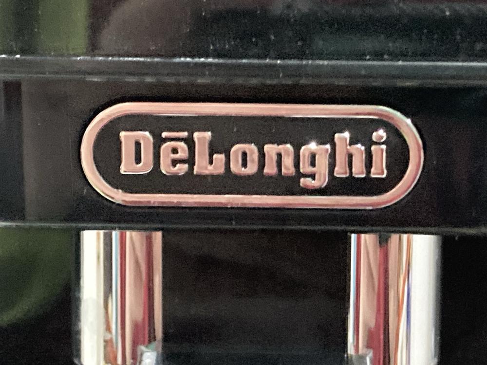 Lot 761  
            Chesterfield SR47 - Parcel Delivery Only 

                
DELONGHI MAGNIFICA START COFFEE MACHINE. ORIGINAL RRP £320 (LOCATION: G11) - Image 3