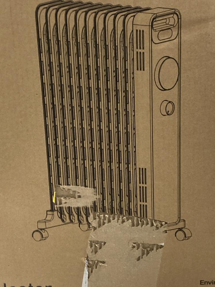 Lot 766  
            Chesterfield SR47 - Parcel Delivery Only 

                
PELONIS OIL HEATER. (LOCATION: G11) - Image 3