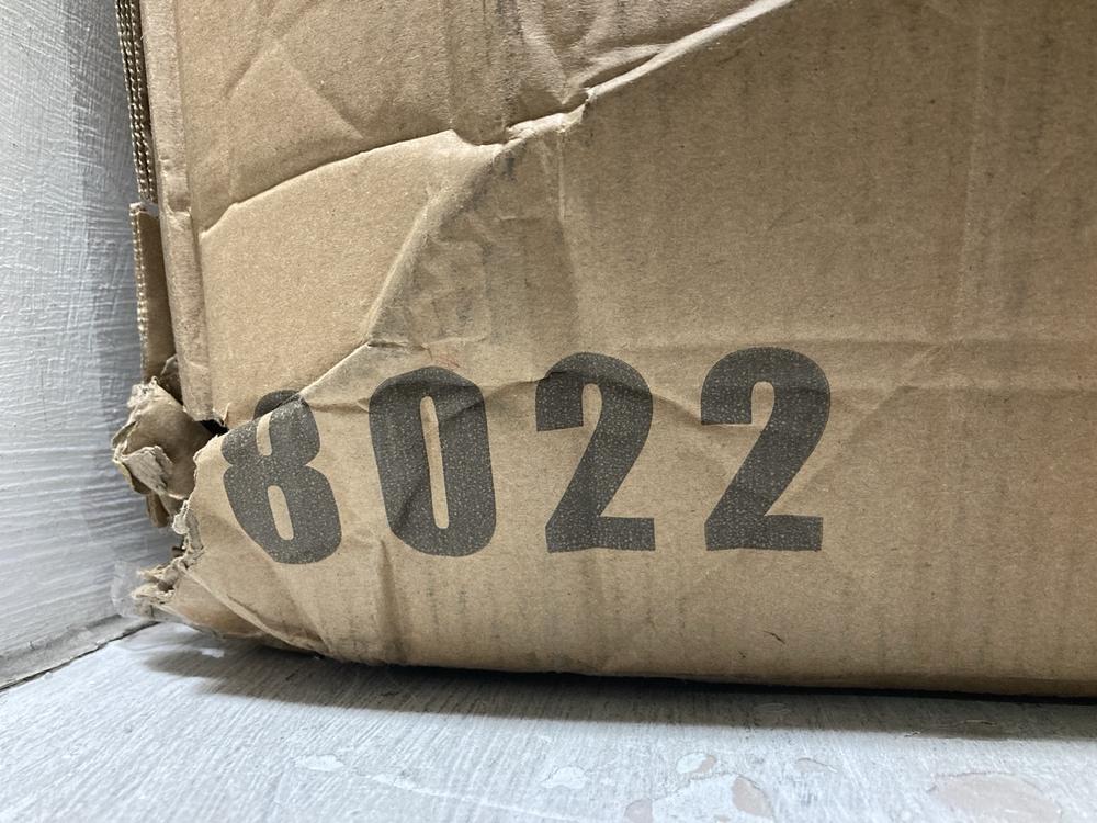 Lot 878  
            Chesterfield SR47 - Parcel Delivery Only 

                
OFFICE/GAMING CHAIR 8022-GREY (LOCATION: H2)