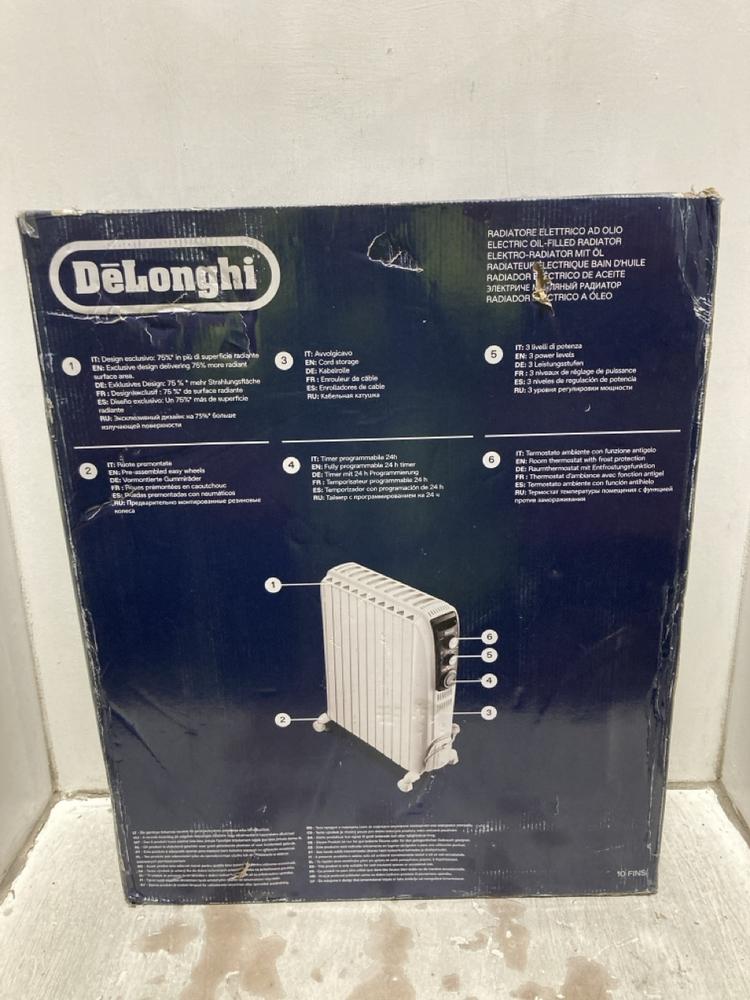 Lot 879  
            Chesterfield SR47 - Parcel Delivery Only 

                
DELONGHI DRAGON 4 OIL FILLED RADIATOR ORIGINAL RRP £156 (LOCATION: H2)