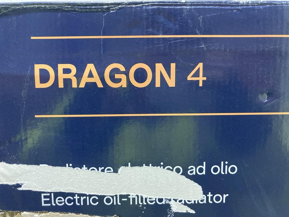 Lot 881  
            Chesterfield SR47 - Parcel Delivery Only 

                
DELONGHI DRAGON 4 OIL FILLED RADIATOR ORIGINAL RRP £156 (LOCATION: H2) - Image 4