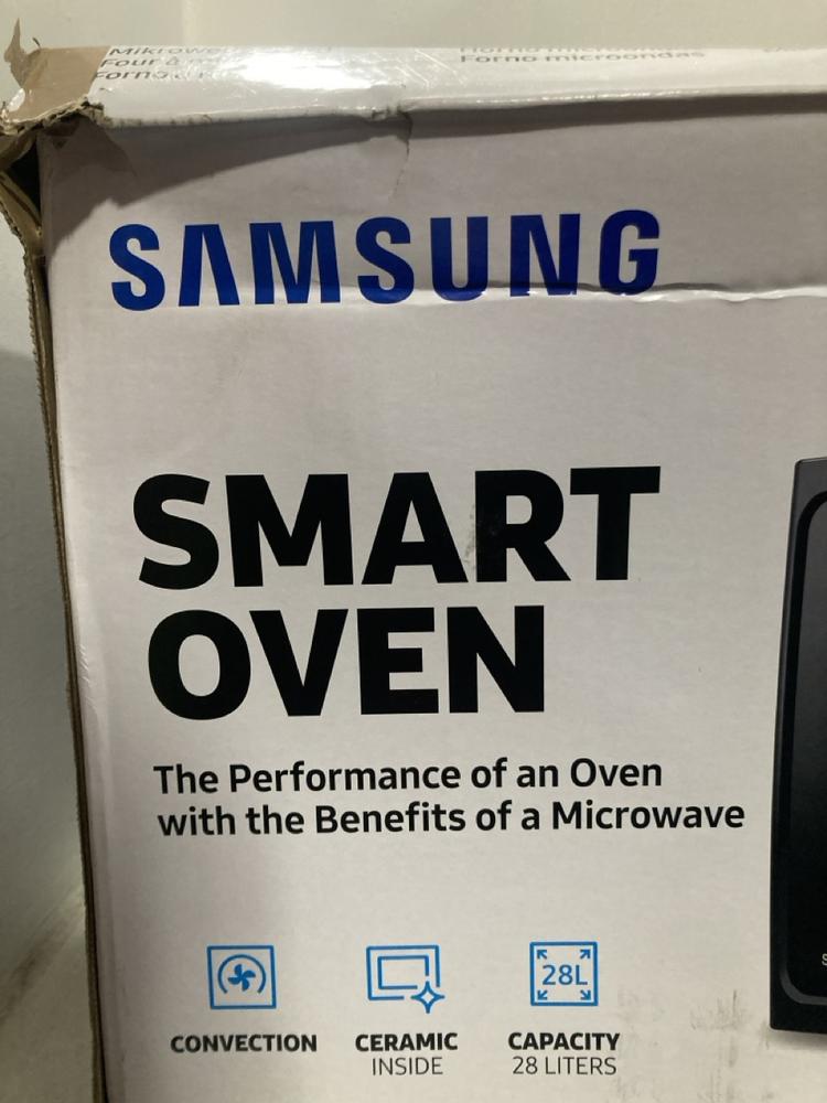 Lot 915  
            Chesterfield SR47 - Parcel Delivery Only 

                
SAMSUNG 28L SMART OVEN (LOCATION: H3)