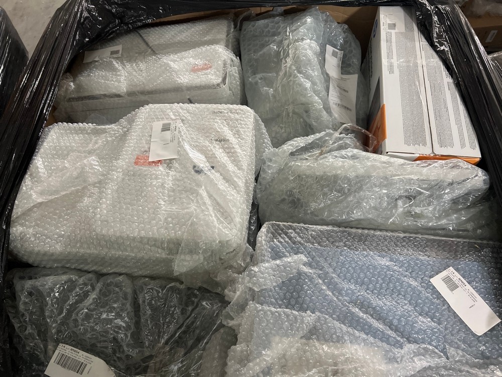 Lot 34  
            Chesterfield Tech - Collection or Optional Delivery Available 

                
PALLET OF ASSORTED PRINTERS TO INCLUDE PRINTERS. [JPTC88677] (LOCATION: TECH) (KE...