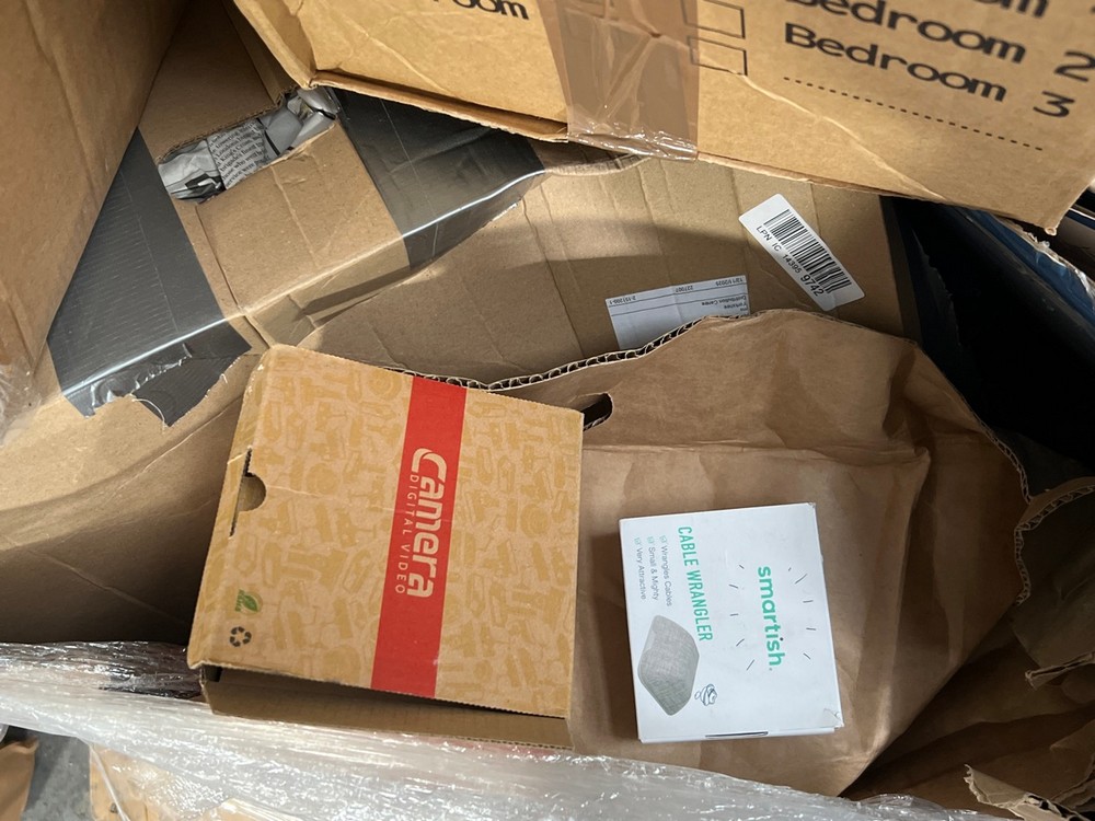 Lot 57  
            Chesterfield Tech - Collection or Optional Delivery Available 

                
PALLET OF ASSORTED TECH ITEMS. [JPTC89168] (LOCATION: TECH) (KERBSIDE PALLET DELI...