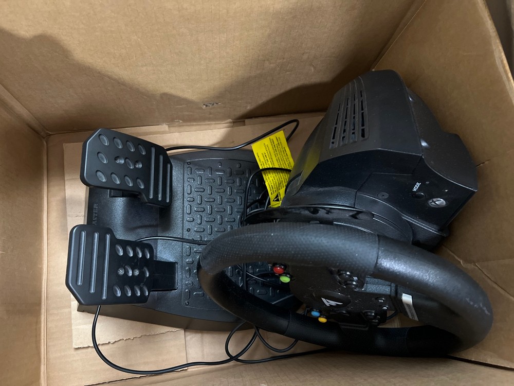 Lot 57  
            Chesterfield Tech - Collection or Optional Delivery Available 

                
PALLET OF ASSORTED TECH ITEMS. [JPTC89168] (LOCATION: TECH) (KERBSIDE PALLET DELI...