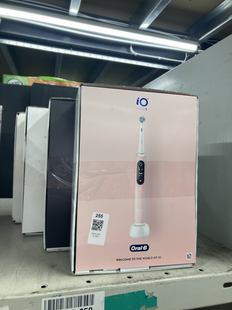 Lot 255  
            Edinburgh SR23 - Delivery Only 

                
QUANTITY OF HEALTH & BEAUTY ITEMS TO INCLUDE ORAL-B IO SERIES 6 PINK ELECTRIC TOO...