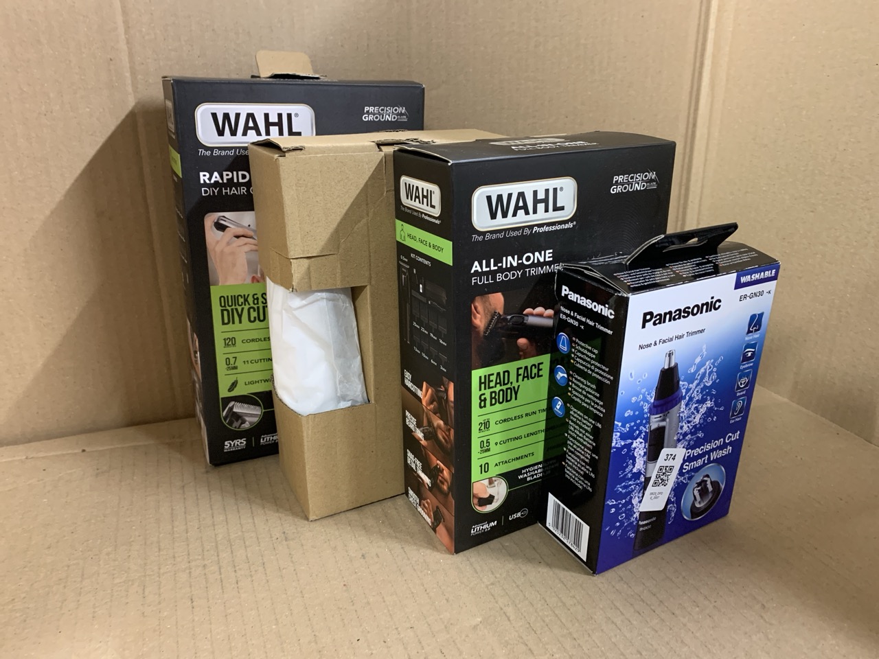 Lot 374  
            Edinburgh SR23 - Delivery Only 

                
QUANTITY OF HEALTH & BEAUTY ITEMS TO INCLUDE WAHL ALL-IN-ONE FULL BODY TRIMMER FO...