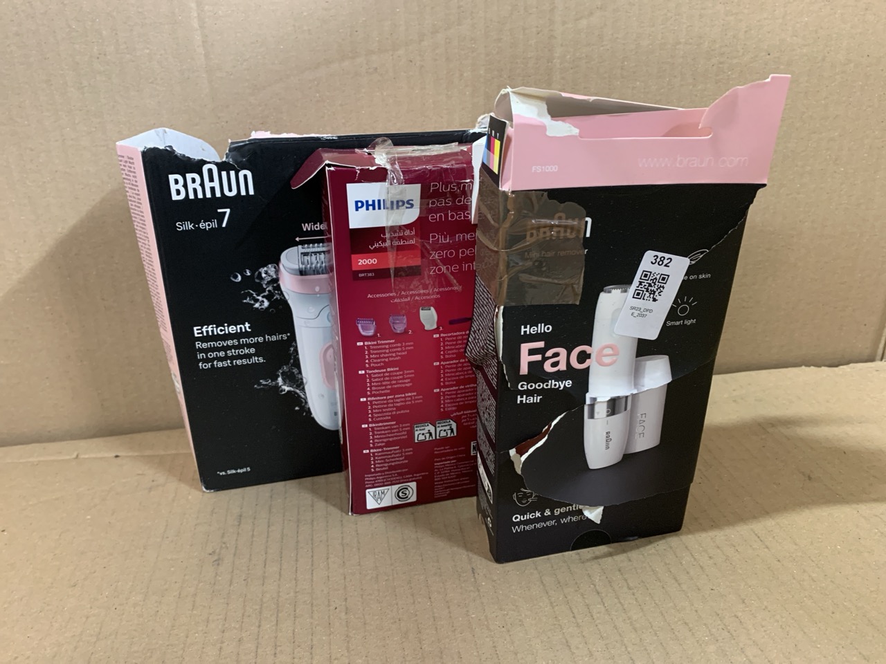 Lot 382  
            Edinburgh SR23 - Delivery Only 

                
QUANTITY OF HEALTH & BEAUTY ITEMS TO INCLUDE BRAUN SILK-ÉPIL 7 EPILATOR WITH WIDE...