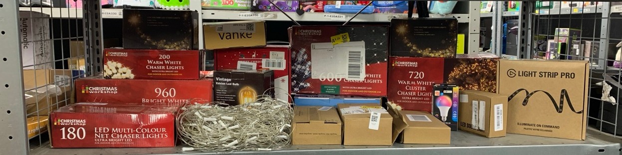 Lot 386  
            Edinburgh SR23 - Delivery Only 

                
QUANTITY OF TECH & GAMING ITEMS TO INCLUDE ELGATO LIGHT STRIP PRO – INDIVIDUALLY ...