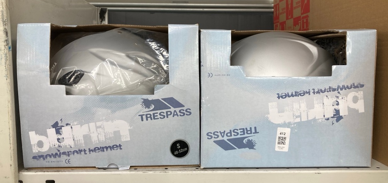 Lot 412  
            Edinburgh SR23 - Delivery Only 

                
TRESPASS BURLIN JUNIOR PROTECTIVE SKI HELMET + TRESPASS BURLIN JUNIOR PROTECTIVE ...