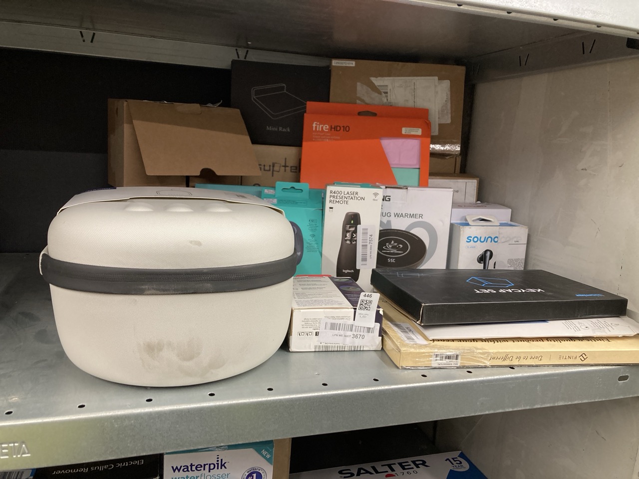 Lot 446  
            Edinburgh SR23 - Delivery Only 

                
QUANTITY OF TECH & GAMING ITEMS TO INCLUDE LOGITECH M185 WIRELESS MOUSE, 2.4GHZ W...