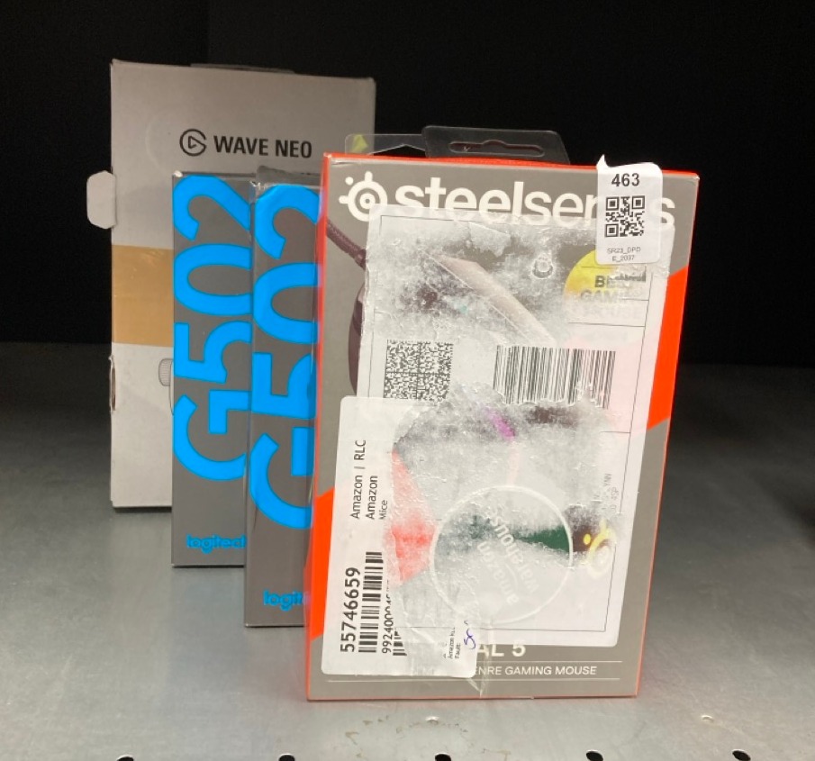Lot 463  
            Edinburgh SR23 - Delivery Only 

                
QUANTITY OF TECH & GAMING ITEMS TO INCLUDE STEELSERIES RIVAL 5 - GAMING MOUSE – F...