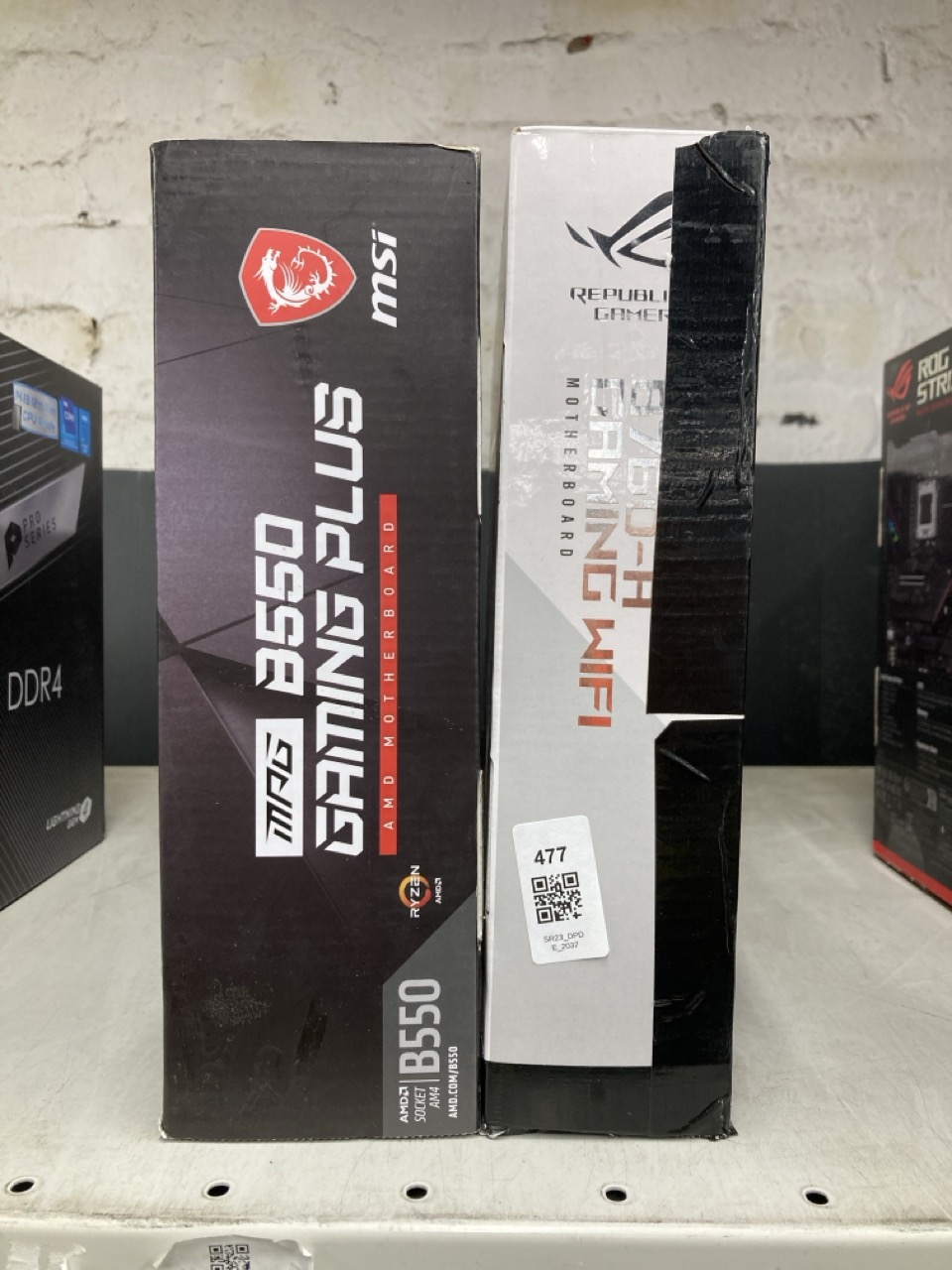 Lot 477  
            Edinburgh SR23 - Delivery Only 

                
MSI MPG B550 GAMING PLUS (ATX AMD AM4 DDR4 M.2 USB 3.2 GEN 2 HDMI ATX GAMING MOTH...