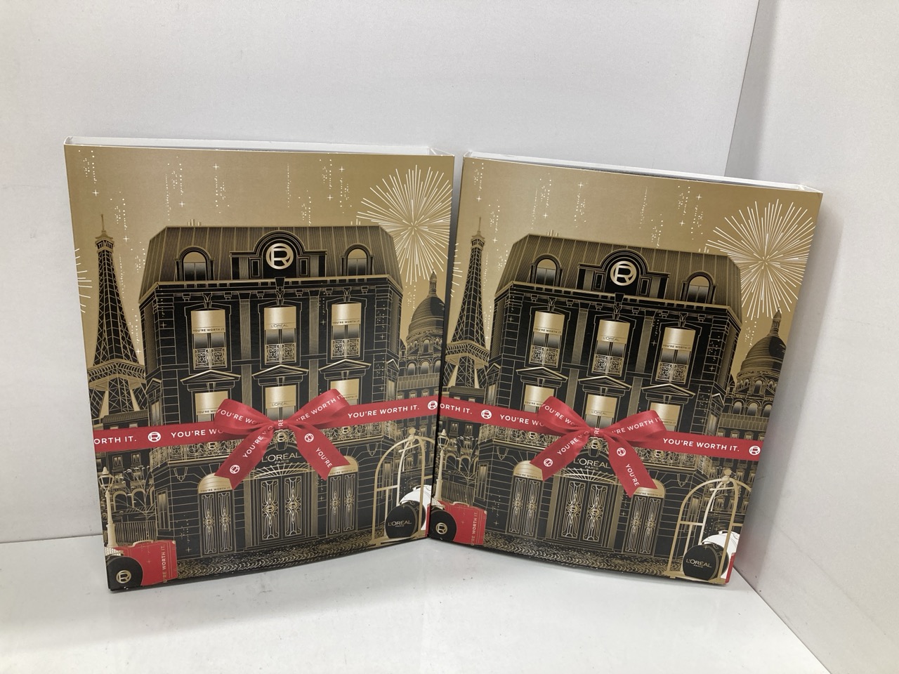 Lot 493  
            Edinburgh SR23 - Delivery Only 

                
2 X L'ORÉAL PARIS 2025 FESTIVE BEAUTY ADVENT CALENDAR, LUXURIOUS 12-DAY GIFT SET ...
