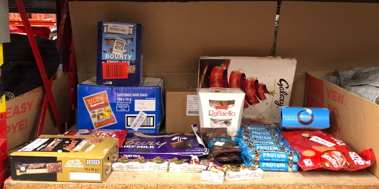 Lot 522  
            Edinburgh SR23 - Delivery Only 

                
QUANTITY OF FOOD & DRINK ITEMS TO INCLUDE EAT NATURAL ENERGY PEANUT ALMOND AND CO...