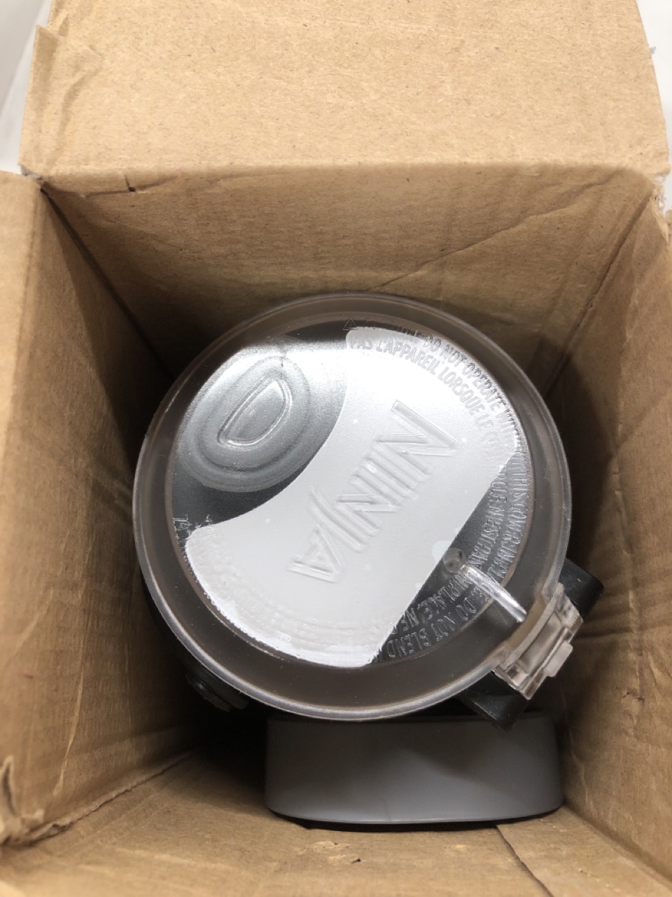 Lot 106  
            Edinburgh SR24 - Delivery Only 

                
QUANTITY OF KITCHEN & APPLIANCES ITEMS TO INCLUDE NINJA BLAST PORTABLE BLENDER, 5...