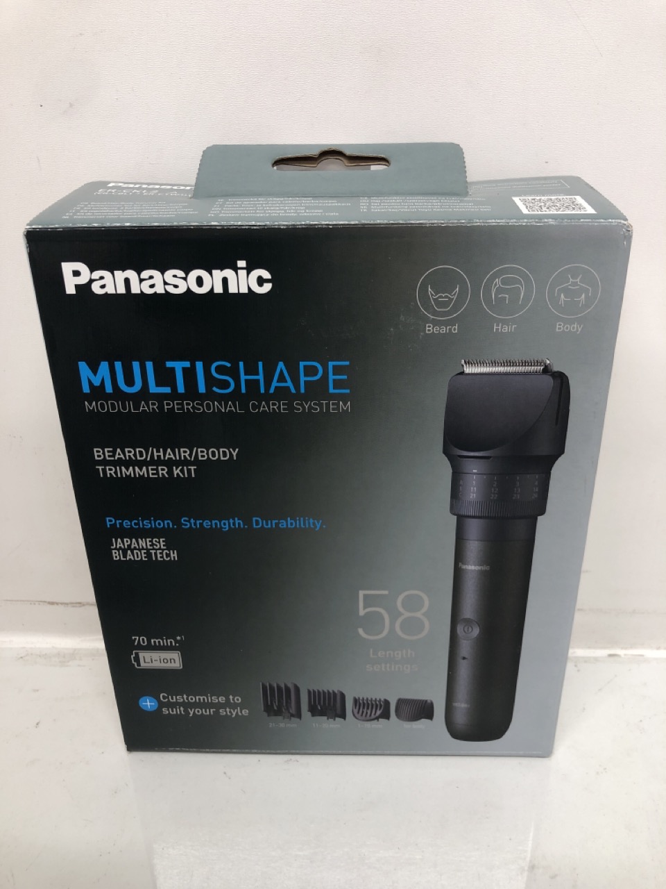 Lot 113  
            Edinburgh SR24 - Delivery Only 

                
QUANTITY OF HEALTH & BEAUTY ITEMS TO INCLUDE WAHL RAPID CLIP HAIR CLIPPER, HAIR C...