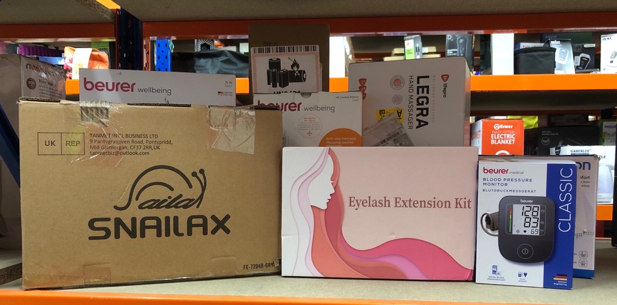 Lot 119  
            Edinburgh SR24 - Delivery Only 

                
QUANTITY OF HEALTH & BEAUTY ITEMS TO INCLUDE BEURER BM 25 UPPER ARM BLOOD PRESSUR...