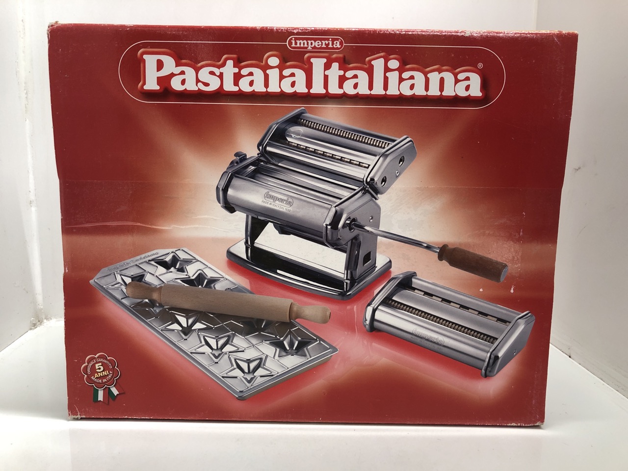 Lot 11  
            Edinburgh SR24 - Delivery Only 

                
IMPERIA ITALIAN PASTA MAKER GIFT SET, SILVER – INCLUDES PASTA MACHINE, RAVIOLI MO...